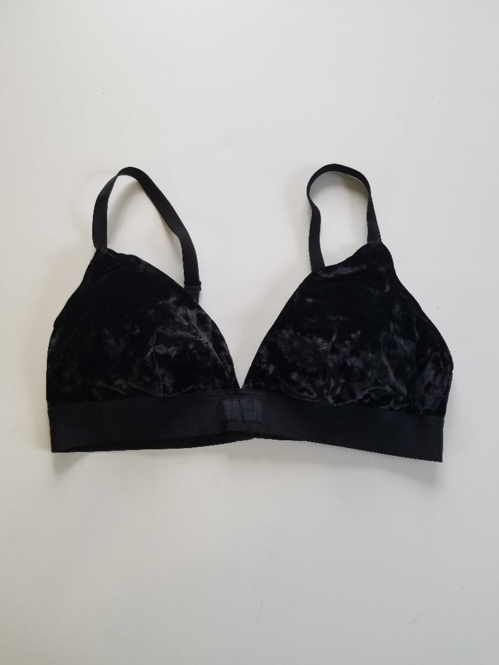 Victoria's Secret Velvet Bralette Bra Black Size XL